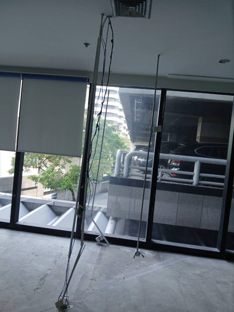 สายไฟรอการติดตั้ง