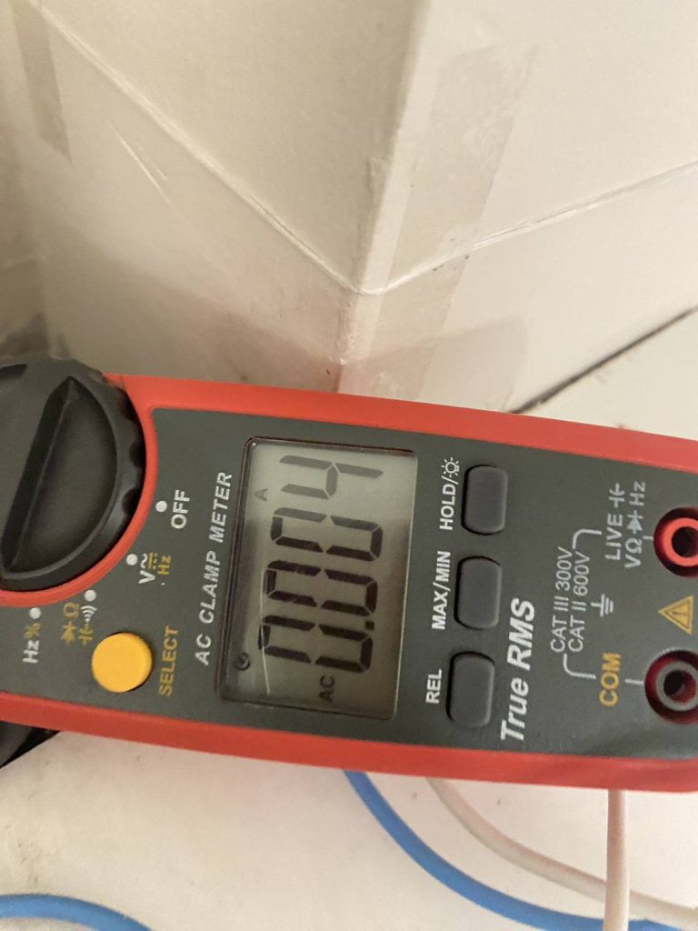 clampmeter