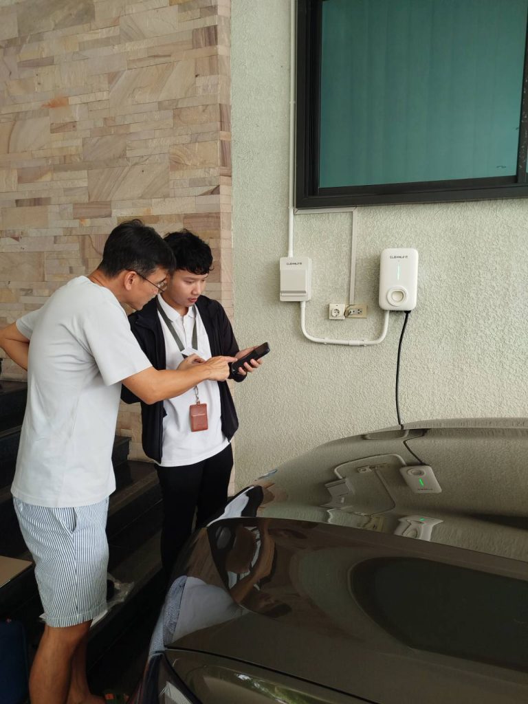 สอนลูกค้าใช้งาน แอปพลิเคชัน ควบคุม EV Charge