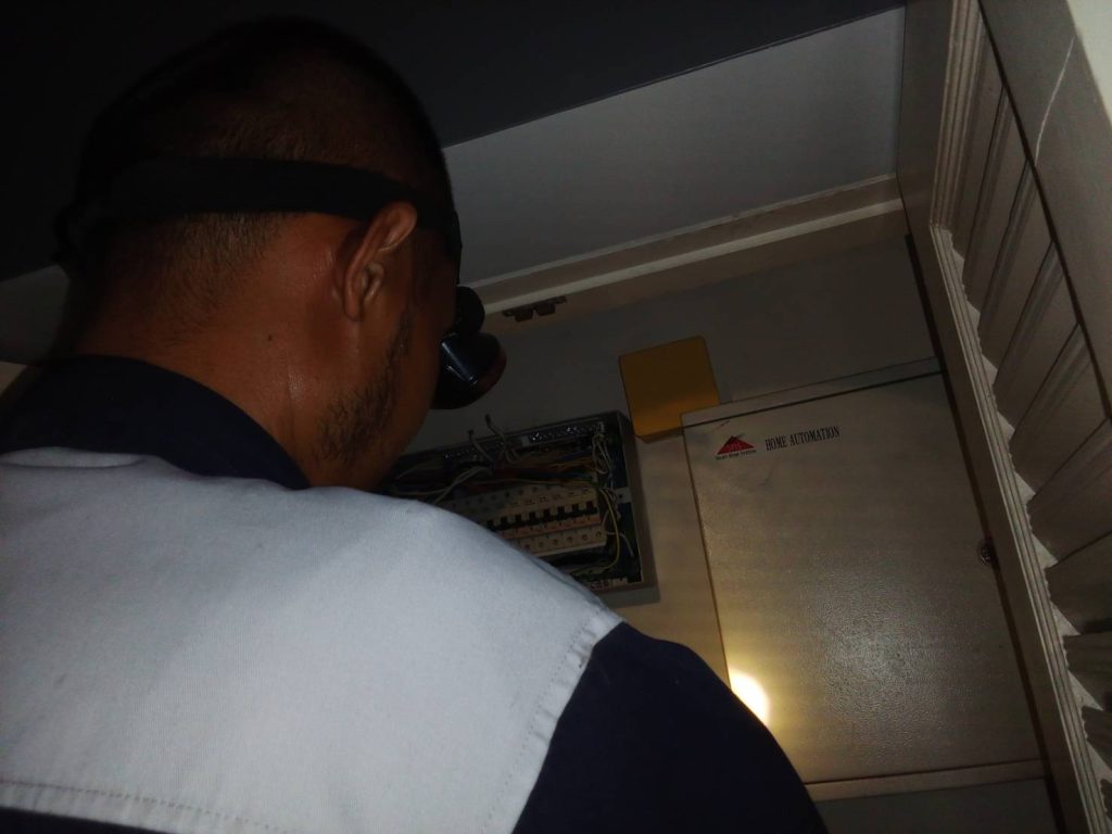 ตรวจเช็กตู้คอนซูมเมอร์