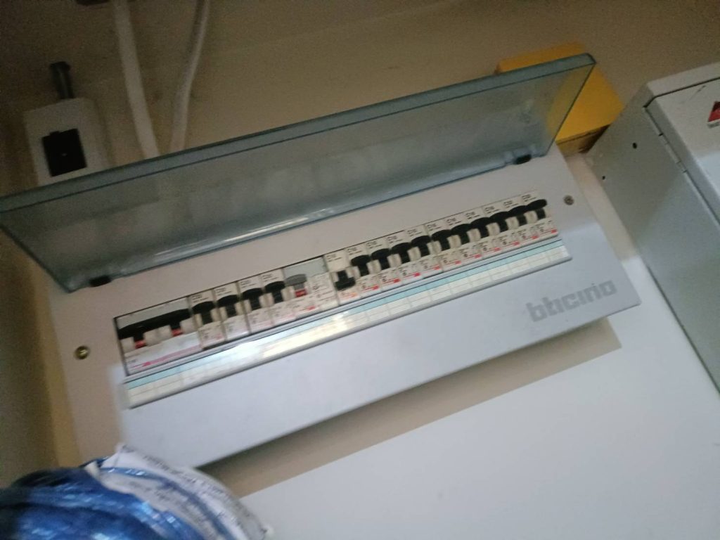 คอนซูมเมอร์ยูนิต