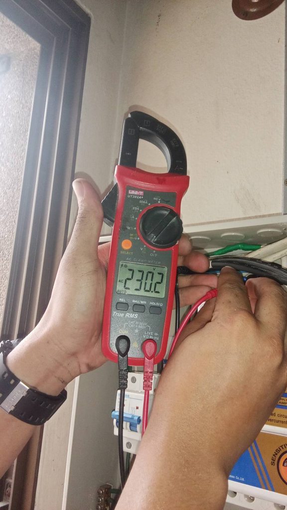 วัดไฟตู้คอนซูมเมอร์