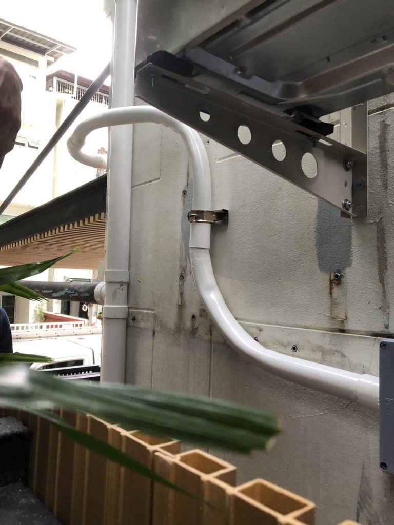 แนวท่อสายไฟ