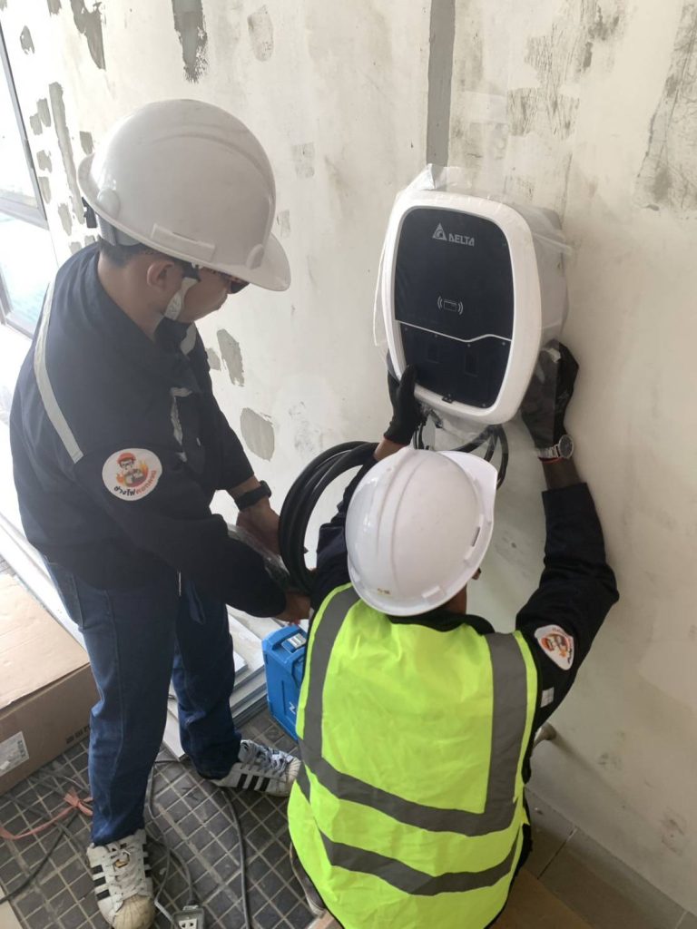 งานติดตั้ง EV Charger