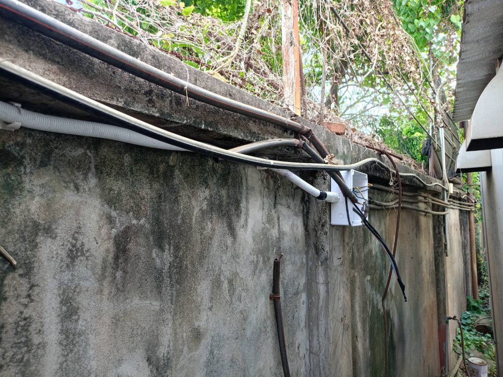 เดินท่อร้อยสายแทนของเดิม