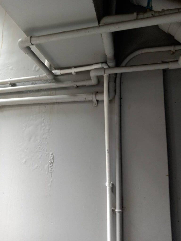 เดินท่อร้อยสาย