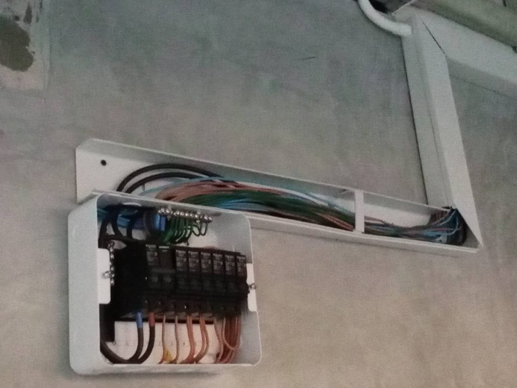 ติดตั้งตู้คอนซูมเมอร์