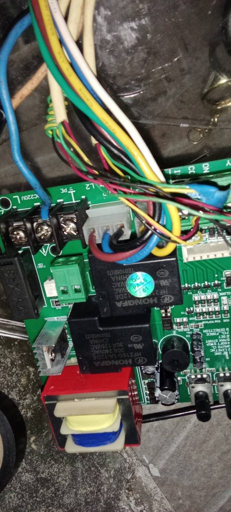 แผงวงจรมอเตอร์ประตูรีโมท