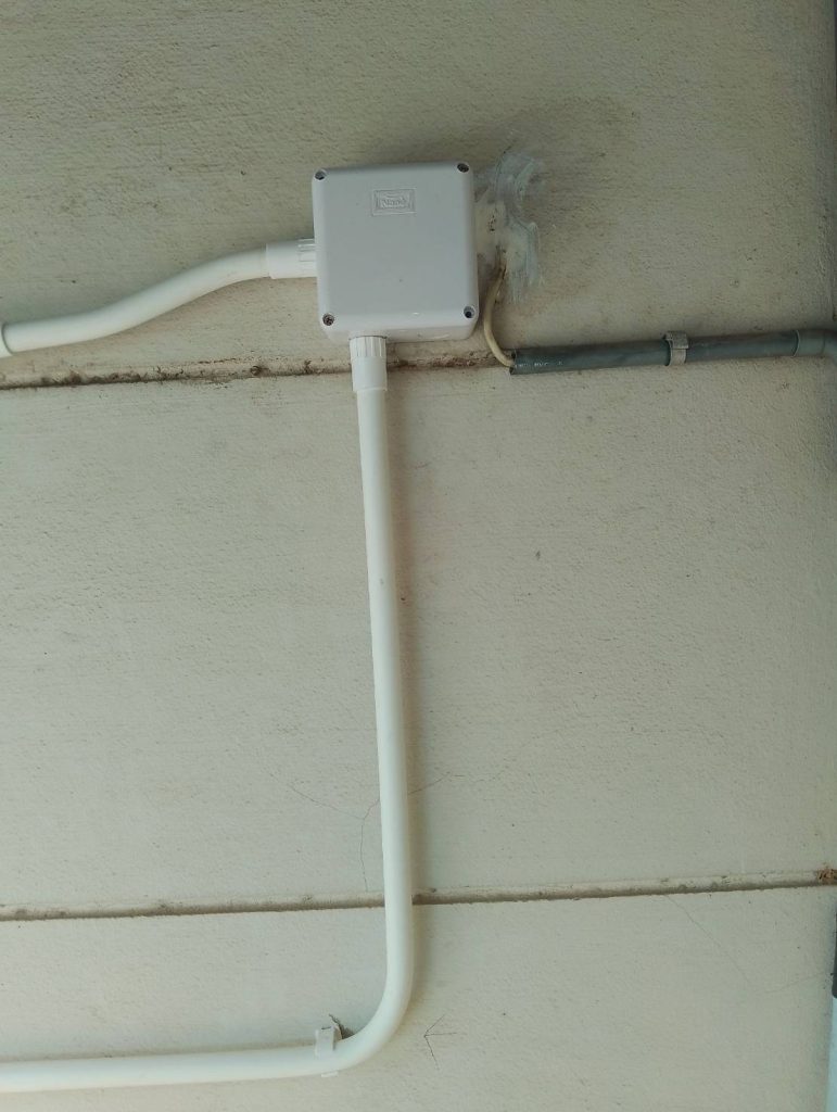 เดินท่อร้อยสาย