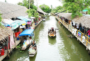 คลองย่านลำลูกกา
2_2_4