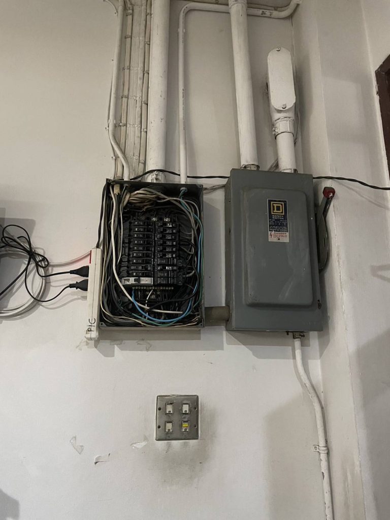 ตู้โหลดเซ็นเตอร์