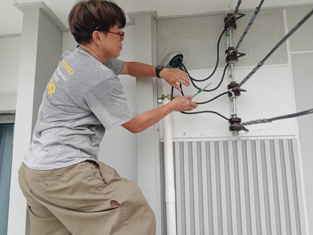 เดินท่อร้อยสาย