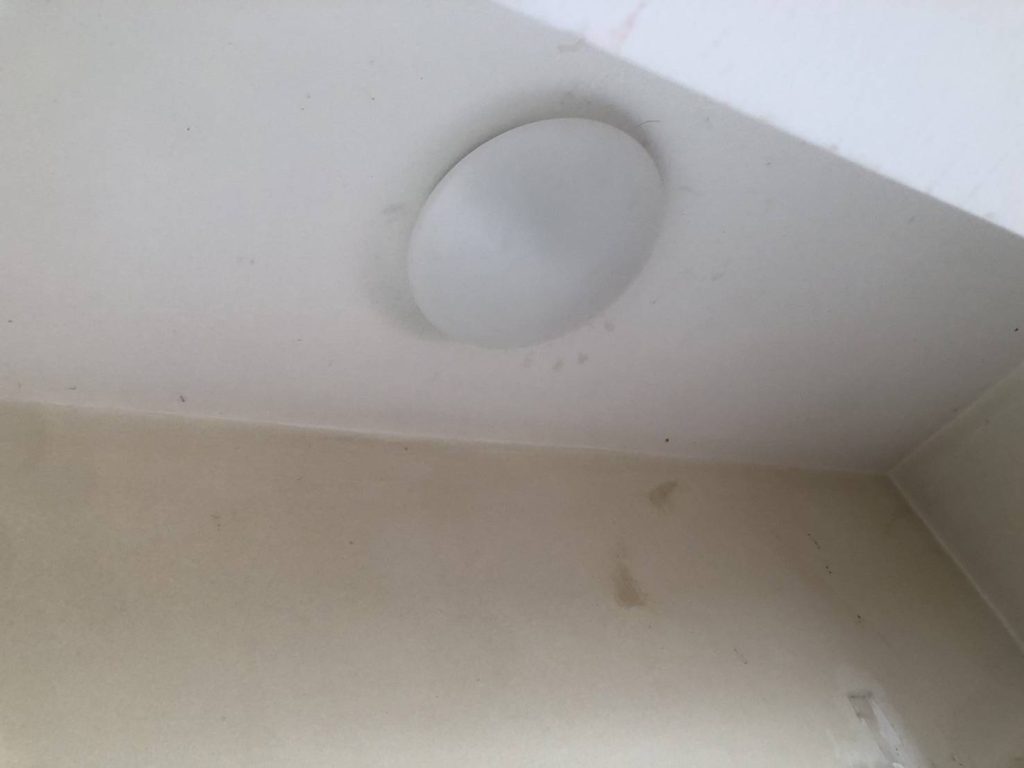 ติดตั้งไฟติดเพดาน