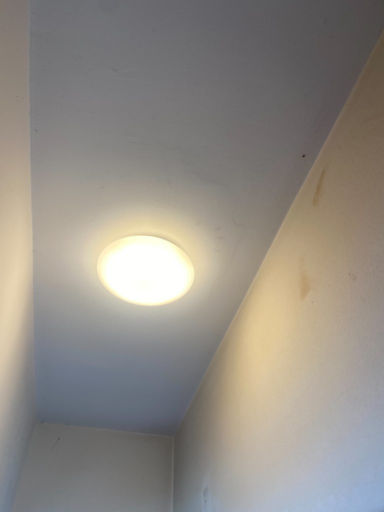 ติดตั้งไฟติดเพดาน