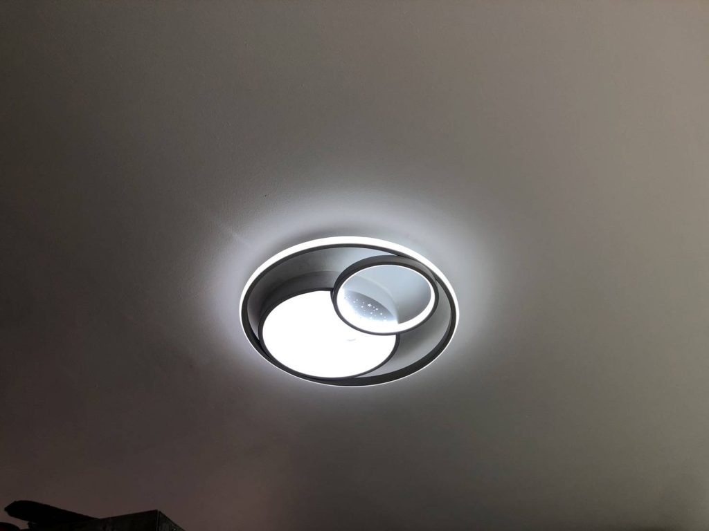 โคมไฟดาวน์ไลท์