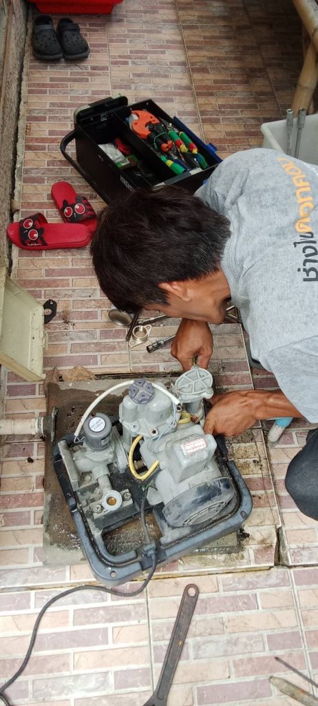 ตรวจเช็กปั๊มน้ำ