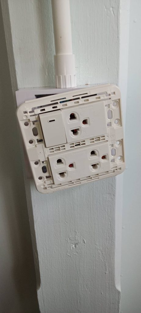 ปลั๊กไฟ