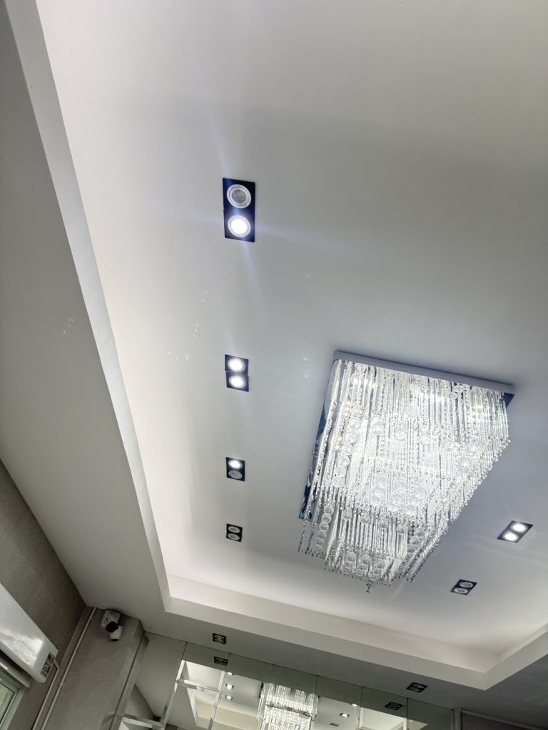 ติดตั้งดาวน์ไลท์