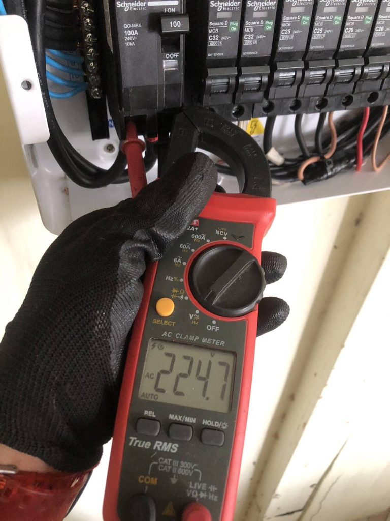 ตรวจเช็คตู้คอนซูมเมอร์