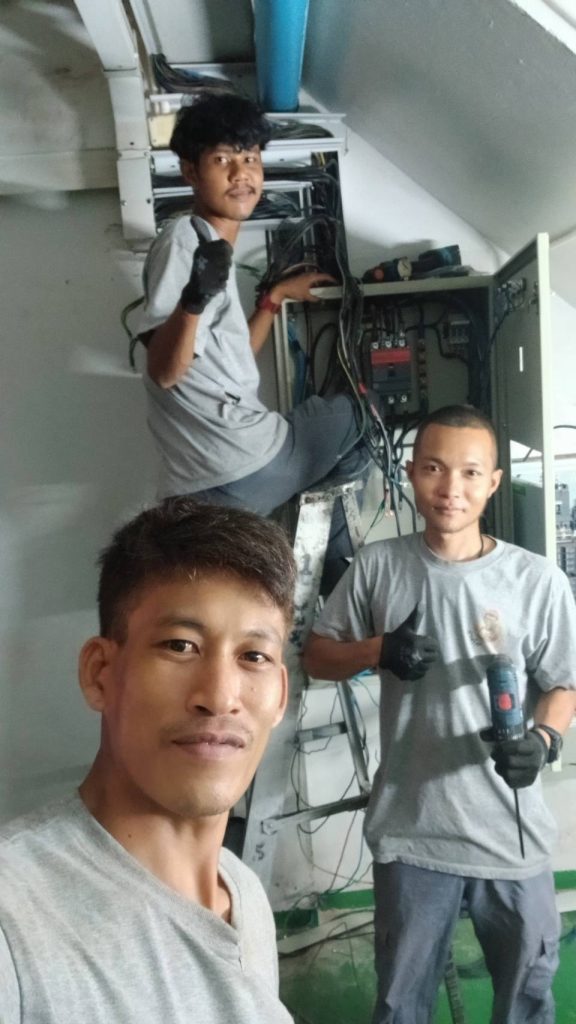 งานติดตั้งตู้โหลดเซ็นเตอร์