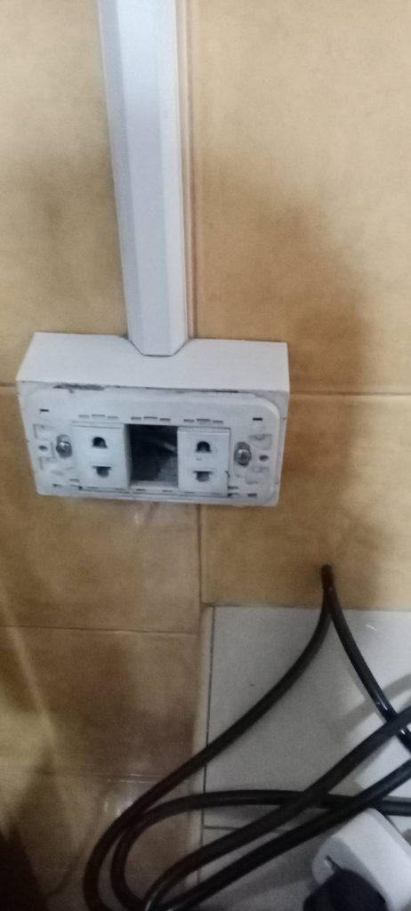 ปลั๊กไฟ