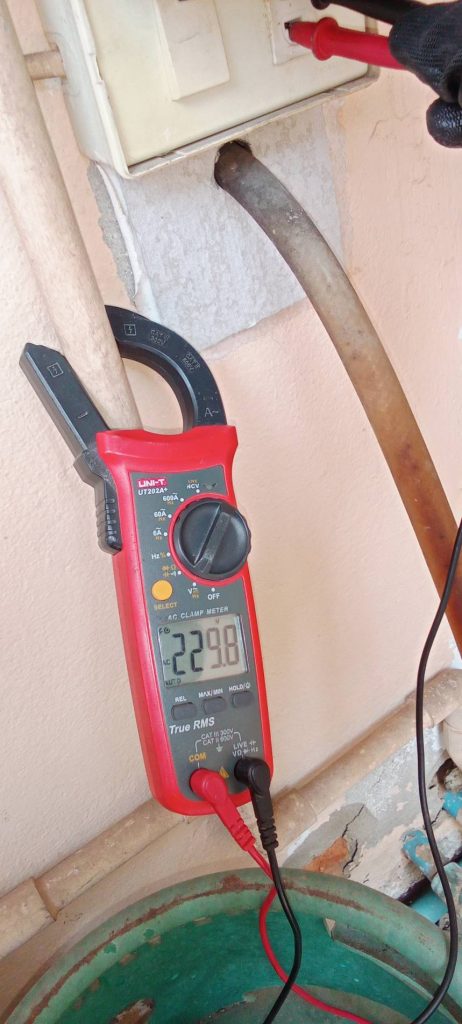 clamp meter