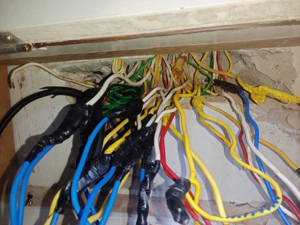 จุดต่อสาย