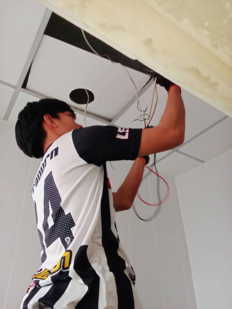 ติดตั้งไฟดาวน์ไลท์