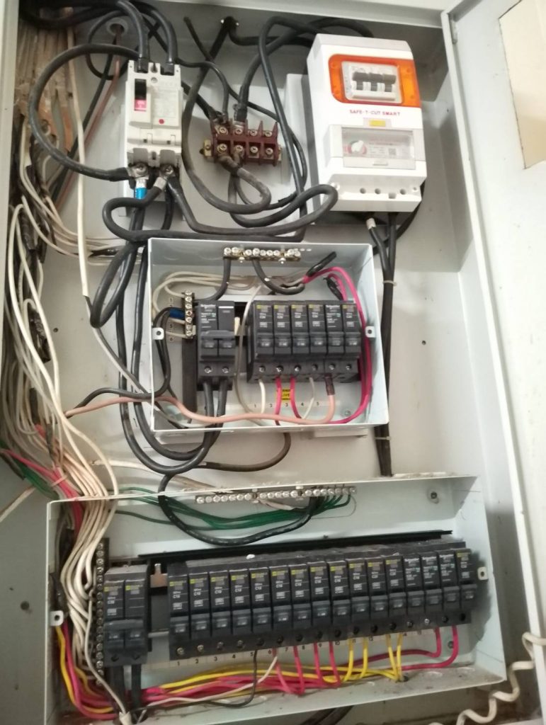 ตู้เมนไฟฟ้า