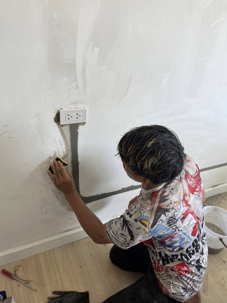 ติดตั้งปลั๊กไฟ