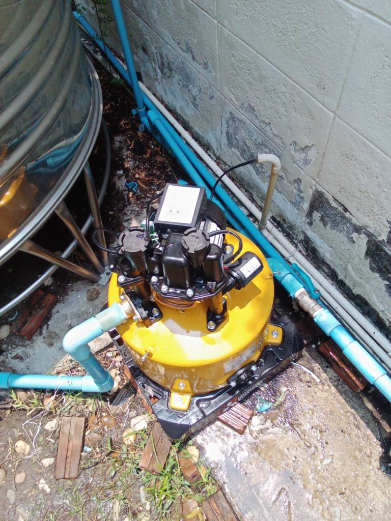 ปั๊มน้ำ