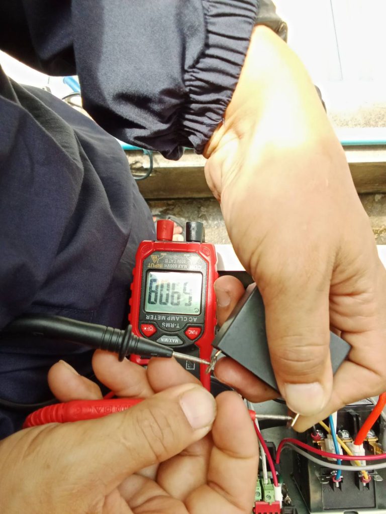 ตรวจเช็กระบบไฟ