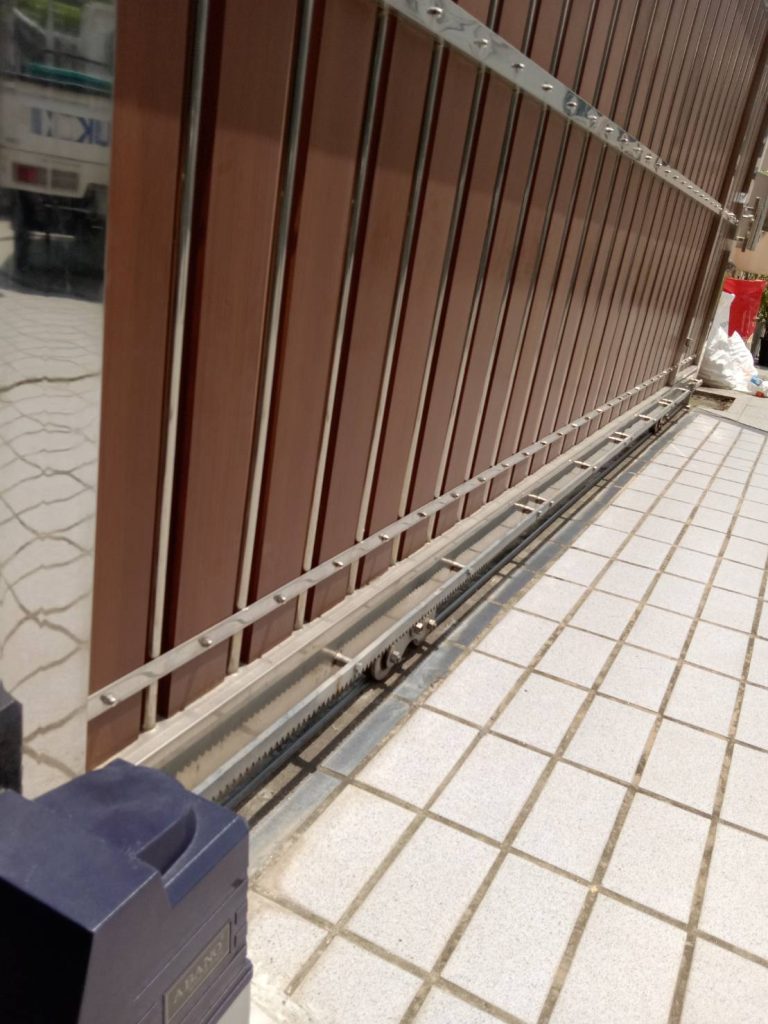 ประตูรีโมท