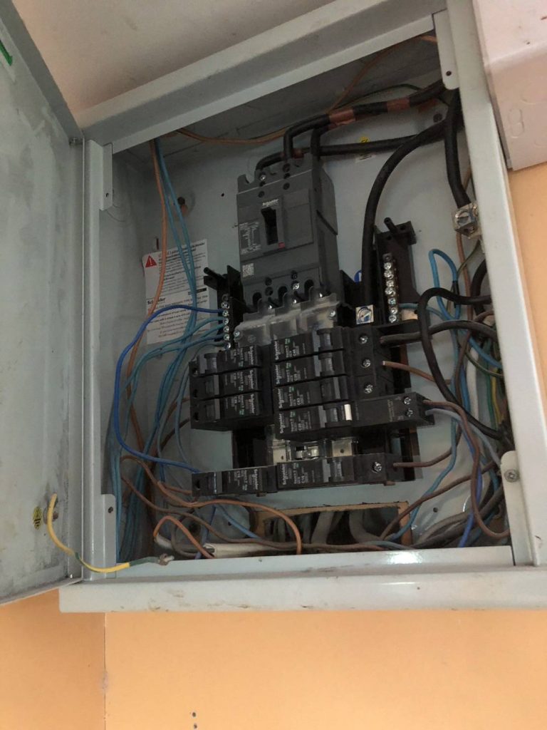 ตู้โหลดเซ็นเตอร์