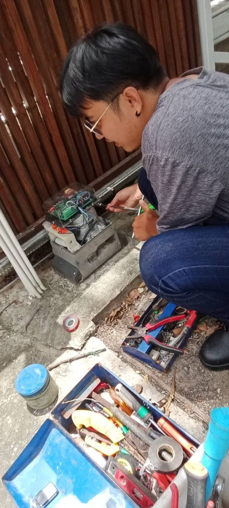 ติดตั้งมอเตอร์ประตูรีโมท