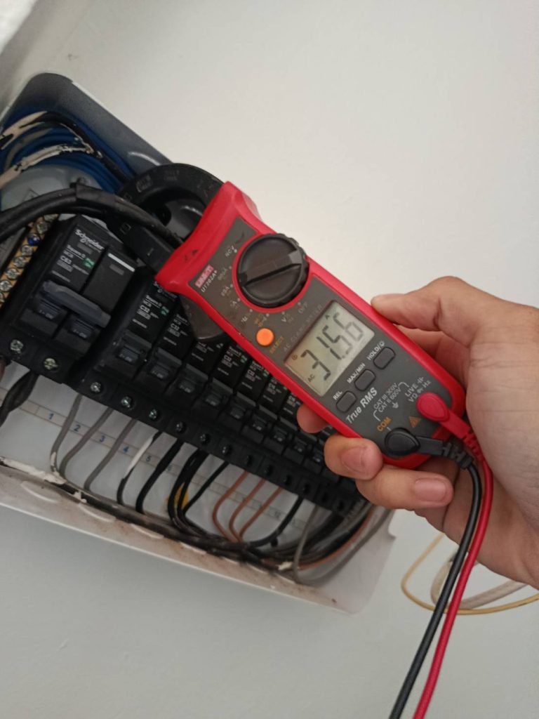 คล้องวัดกระแส