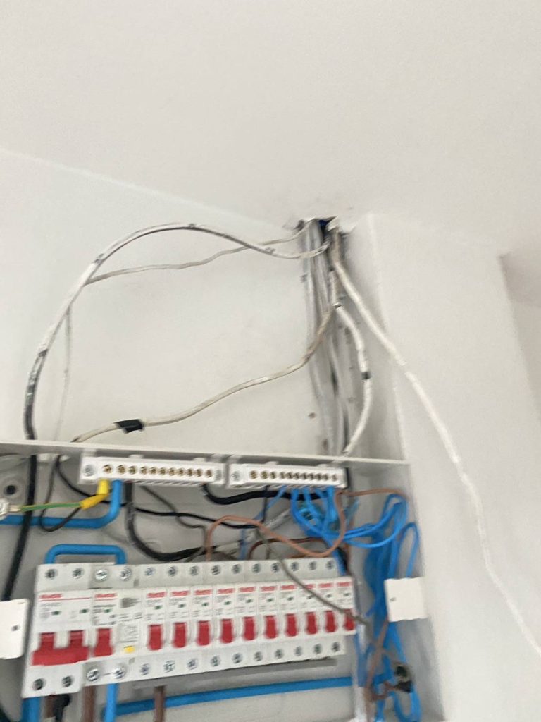 ติดดตั้งตู้คอนซูมเมอร์