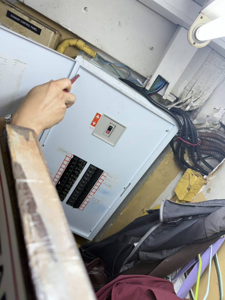 ตู้โหลด