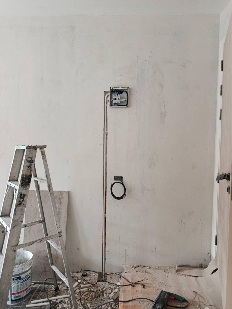 ตรวจเช็คตู้โหลดเซ็นเตอร์