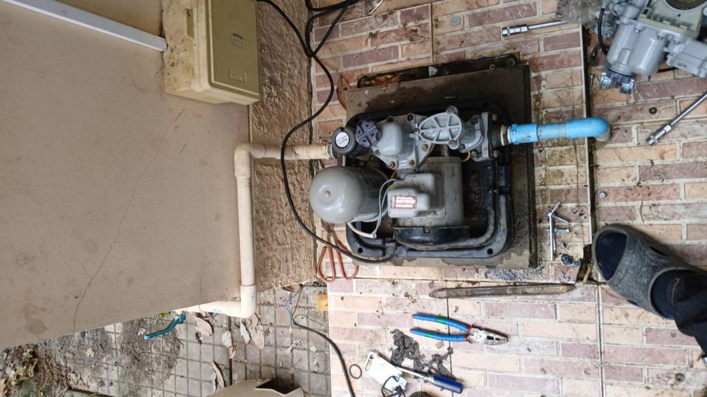 ตรวจเช็กปั๊มน้ำ