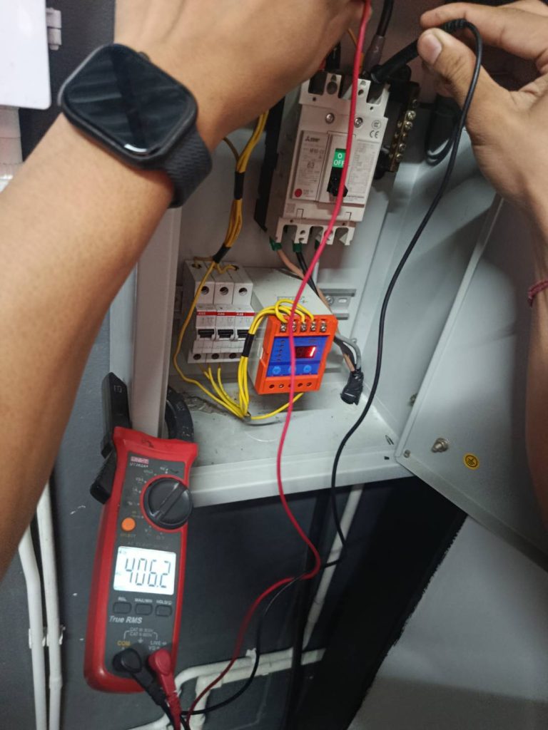 วัดไฟเมนเบรกเกอร์