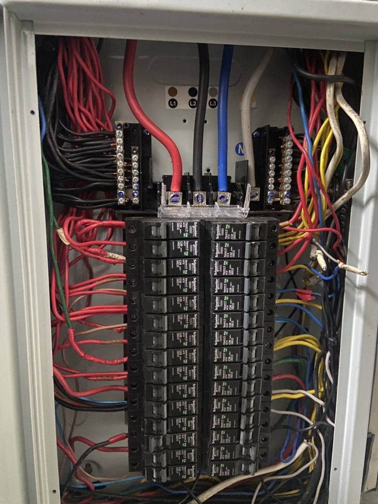 ตู้โหลดเซ็นเตอร์