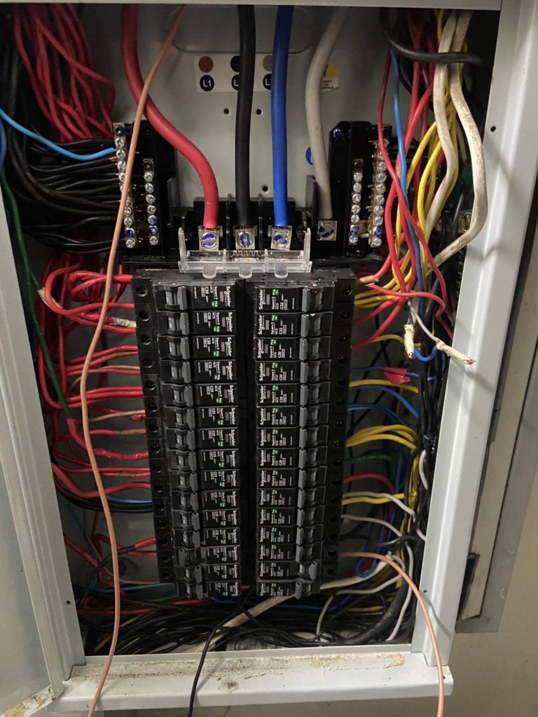 ตู้โหลดเซ็นเตอร์