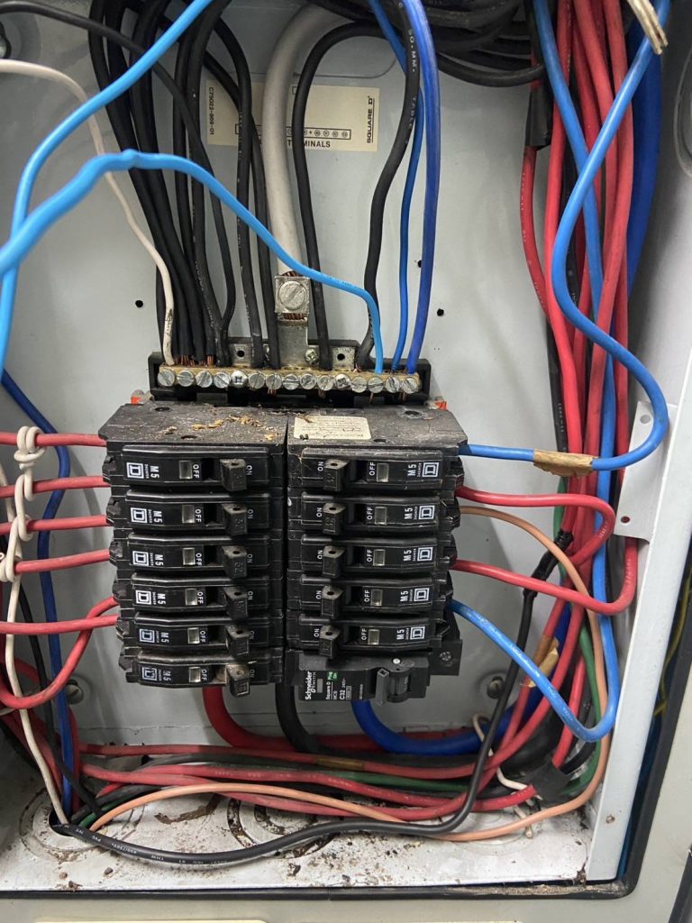 ตู้โหลดเซ็นเตอร์