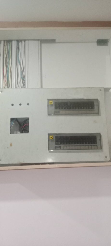 ตู้คอนซูมเมอร์2ชั้น