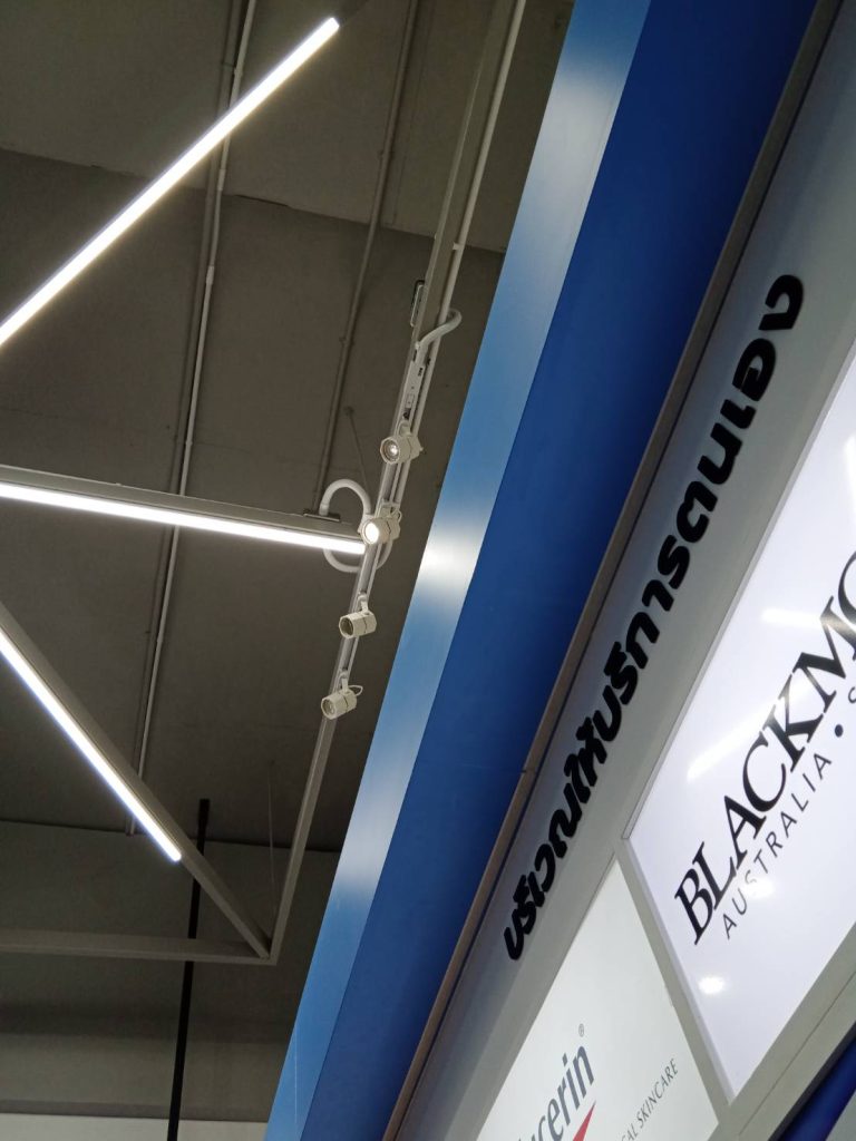 งานติดตั้งไฟแสงสว่าง