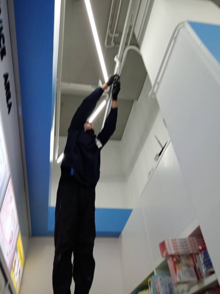 งานติดตั้งไฟแสงสว่าง