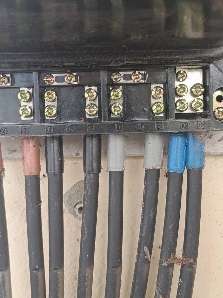 สายเมนเข้ามิเตอร์