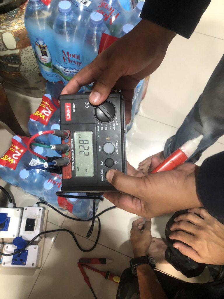 ทดสอบความต้านทานของฉนวน