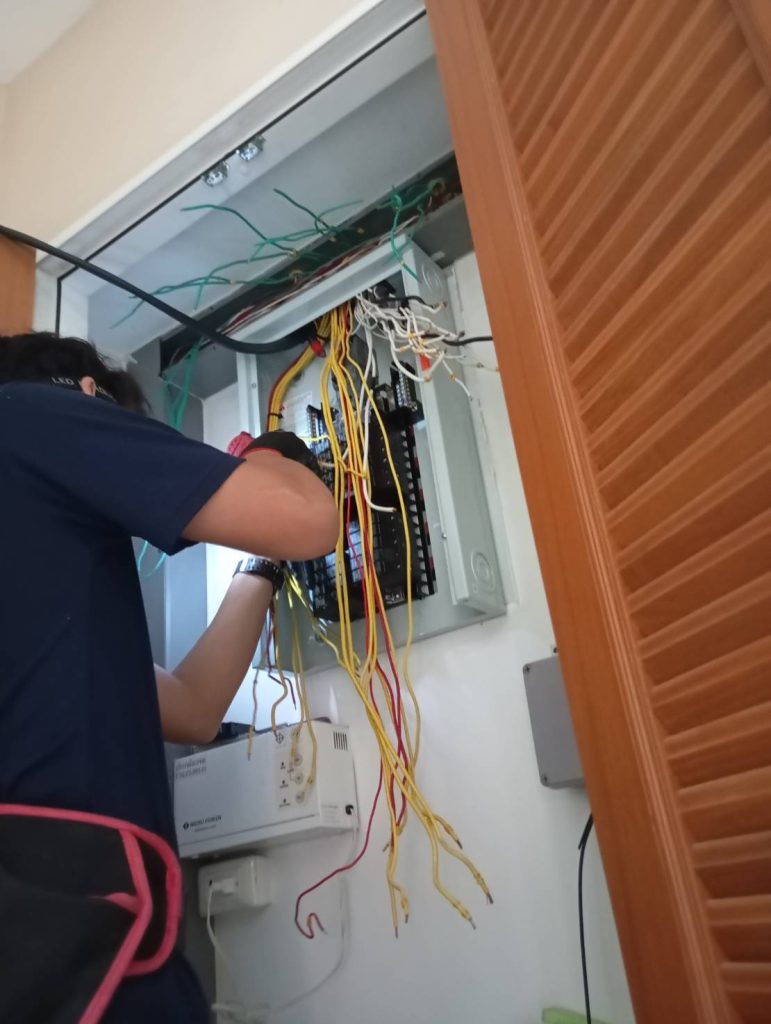 ติดตั้งตู้โหลดเซ็นเตอร์